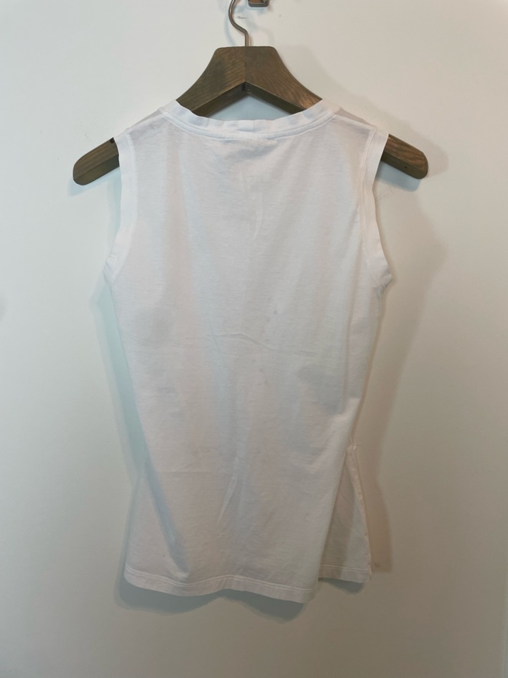 YSL Yves Saint Laurent Logo Graphic Sleeveless Strawberry T-Shirt Top Blouse \ S - Picture 10 of 10
